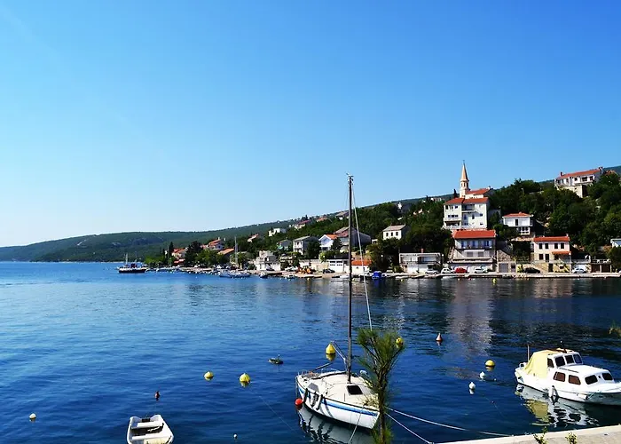 Apartment Knezevic 2 *